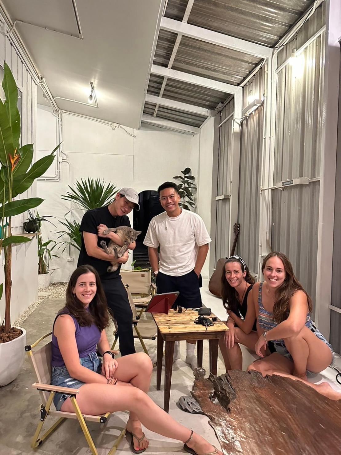 Hostel The Park Society Chiang Mai Zewnętrze zdjęcie