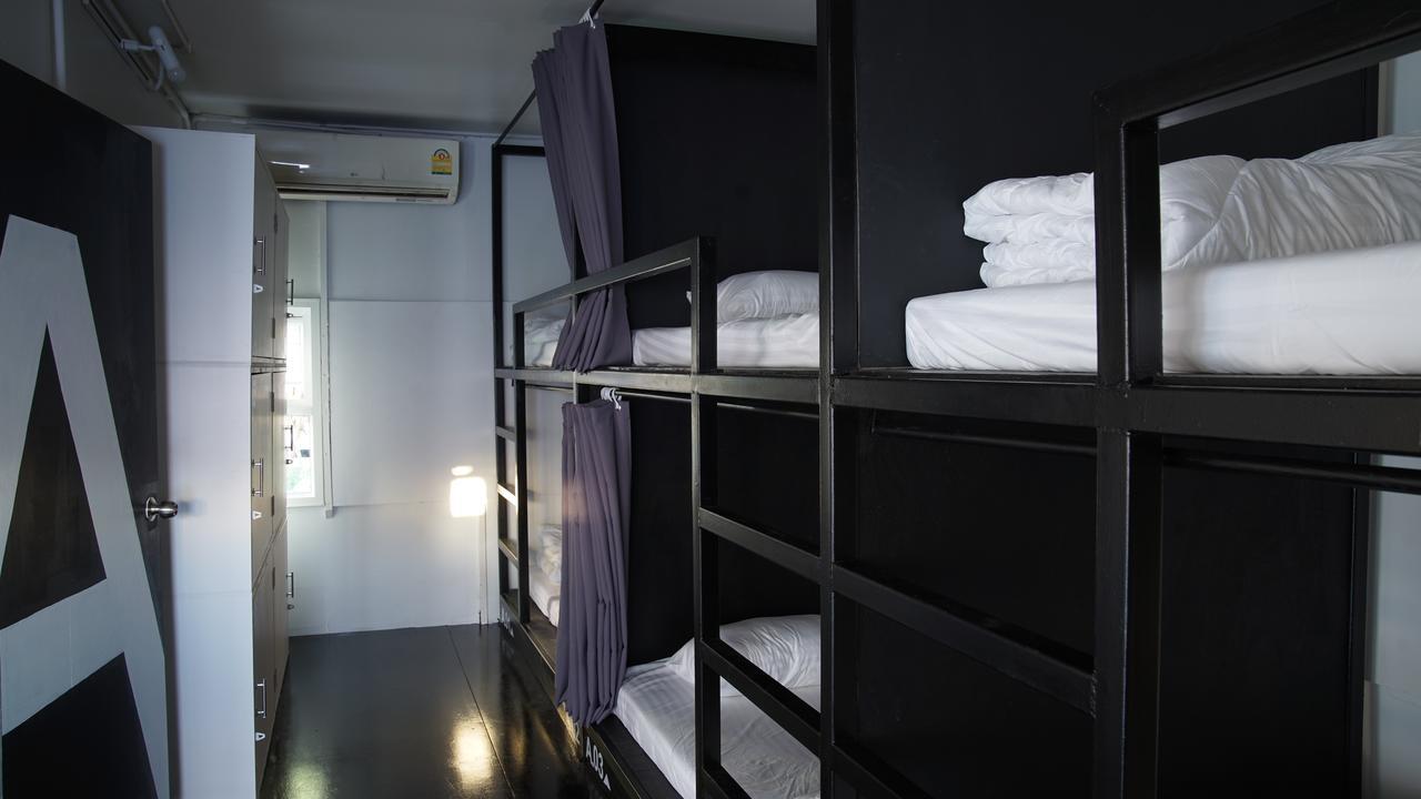 Hostel The Park Society Chiang Mai Zewnętrze zdjęcie